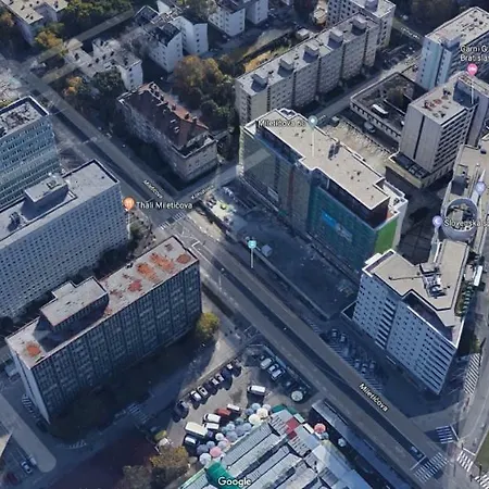 Lights With Terrace - 24 Check In * ברטיסלאבה